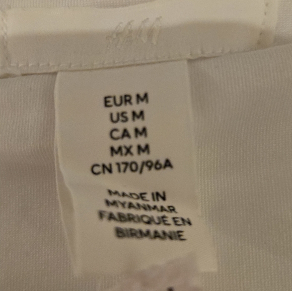 🌃NWT H&M White Long Sleeve Bodysuit - Picture 4 of 5